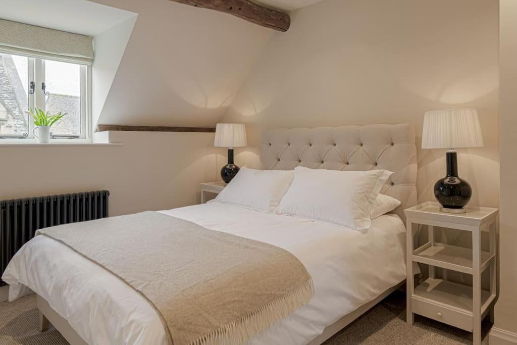 East Barn Cottage - Refurbished Barn Conversion! Weston Subedge 外观 照片